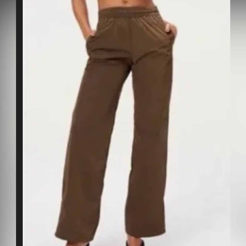 Good American Wide Leg Brown Pants size 2